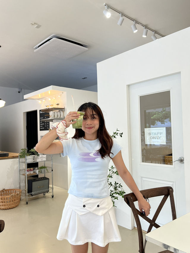 Haustable Cafe