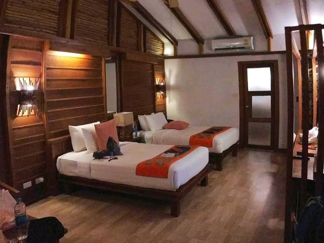 รีสอร์ทกลางป่า Home Phutoey River Kwai Resort