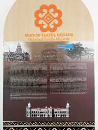 🎨 Pelangi Gallery: A Vibrant Tapestry of Malaysia’s Multicultural Textile Heritage