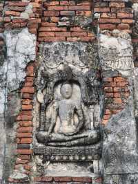 วัดพระราม – ความเงียบที่เล่าเรื่องได้ดังกว่าคำพูด
