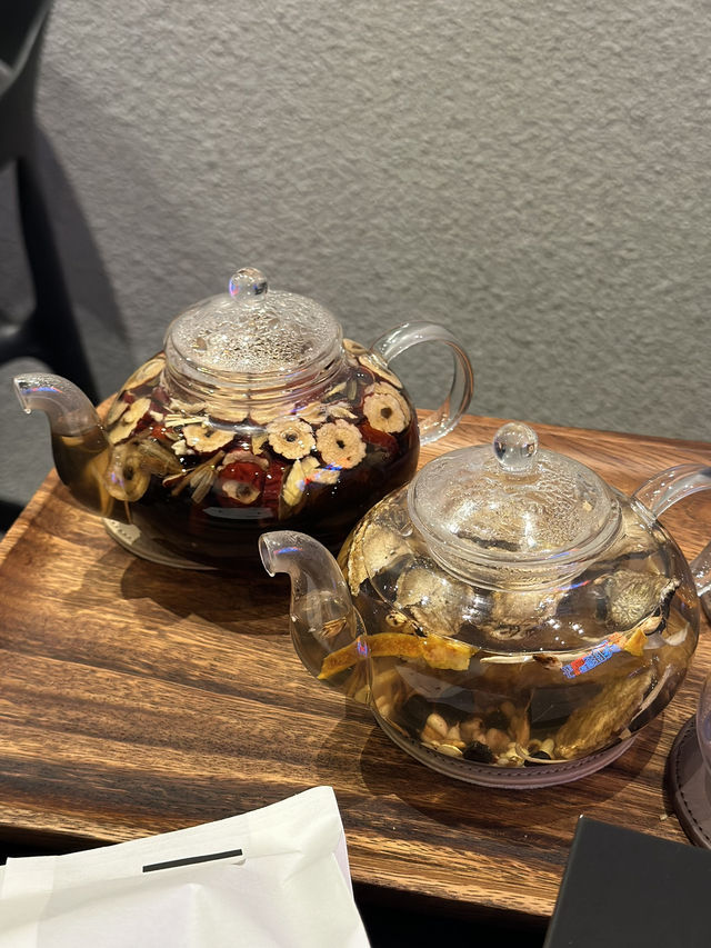 朝聖人氣菠蘿包雞蛋仔💫