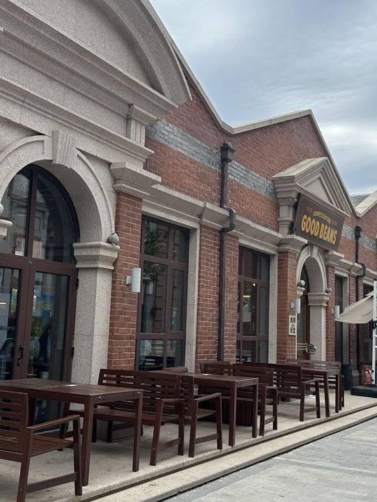 대련 필수 성게알만두 맛집 시딩과 탁 트인 바다, 아름다운 인공 운하를 한꺼번에 즐길 수 있는 곳, 동방수성