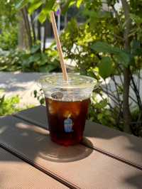 ☕【清澄白河・ブルーボトルコーヒー】倉庫リノベ空間で味わう、旅の中の静かな朝時間 