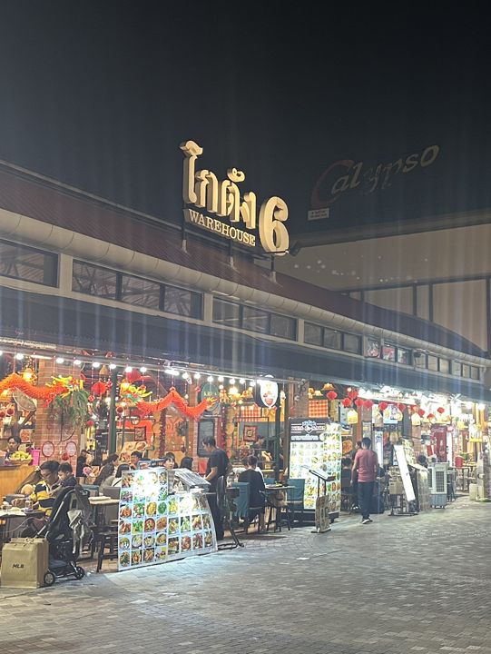 방콕에서 가장 로멘틱한 쇼핑, 맛집, 볼거리 복합 공간 아시아티크