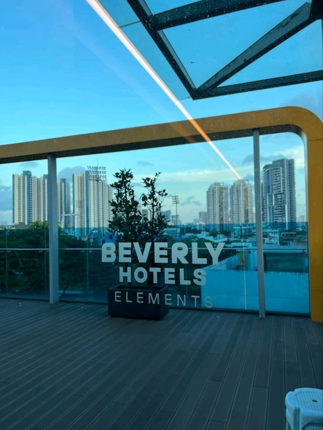 “Cozy Clean Convenience by Lavender MRT”