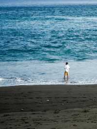 神秘的な黒い砂浜で、バリのもう一つの顔に出会う🌋✨