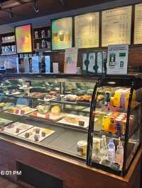 ☕ รีวิว Starbucks แหลมทองบางแสน – มัทฉะหอม