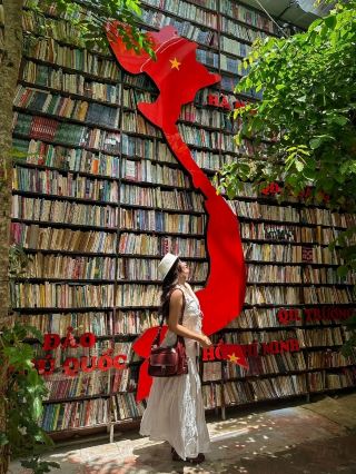 Check in bản đồ Việt Nam khổng lồ siu đẹp mới toanh vừa xuất hiện tại Sài Gòn 🇻🇳