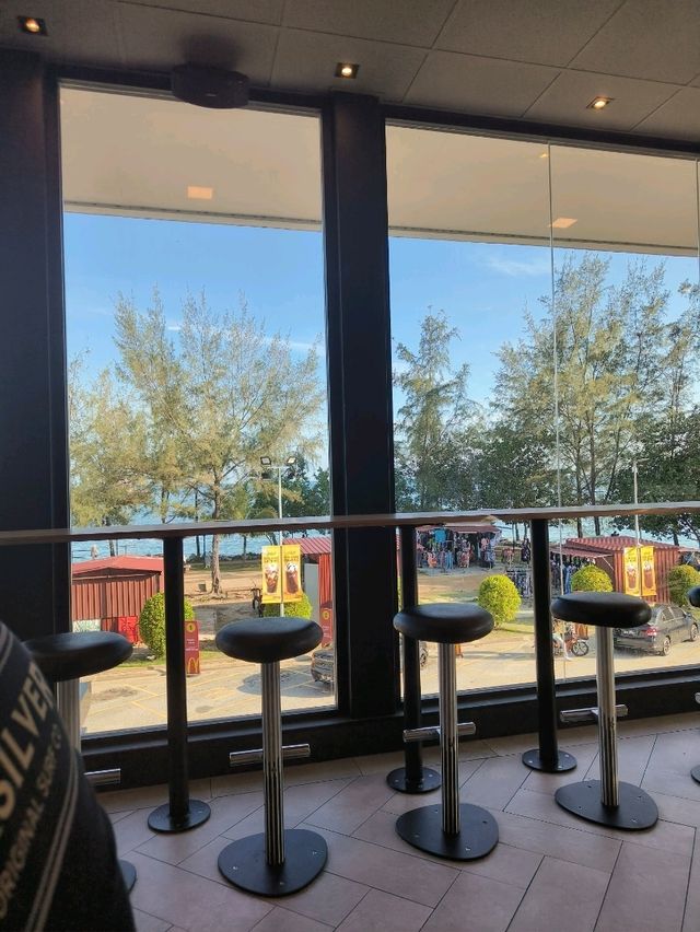 Secret Fried Chicken Gem at PD Waterfront!