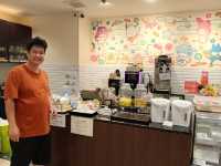 沖繩國際通Sanrio主題酒店開箱！Hello Kitty布甸狗主題房+免費冰淇淋+飲品吧+抽獎+會藉丨再嘆埋KITTY造型早餐丨Hotel Okinawa with Sanrio Character