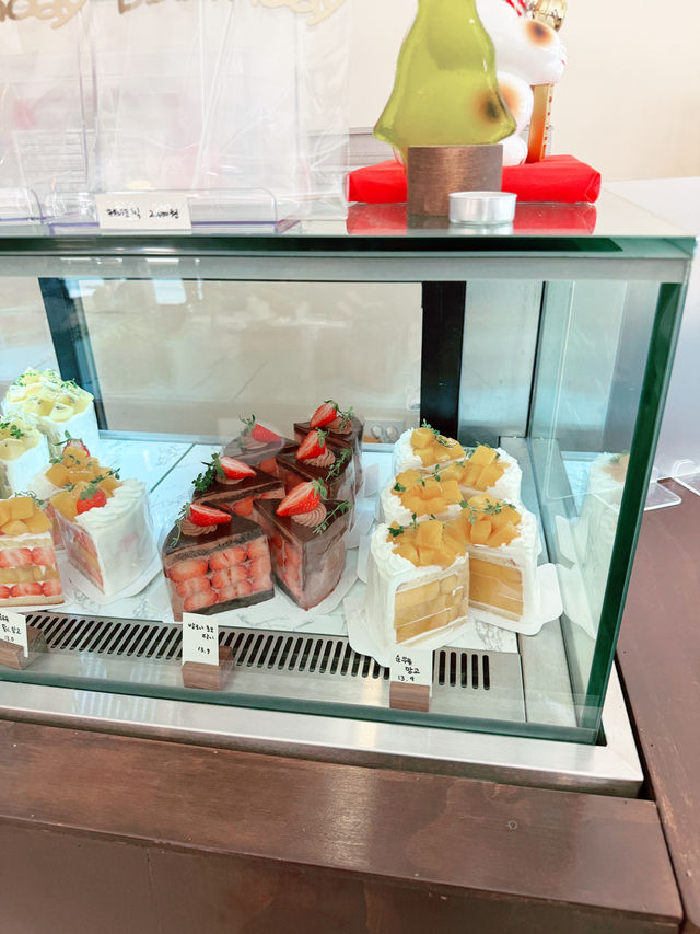 조각 케이크가 맛있는 카페 추천