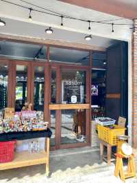 Thrrmda Bar & Eatery
