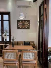 Oromia Coffee & Lounge – A Tranquil