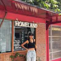 Homeland Café & Grocer ซอยทองหล่อ 13