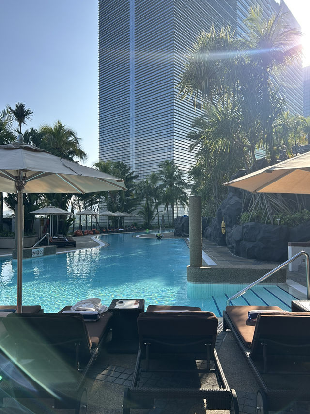 Hilton KL: Excellent location and still grand