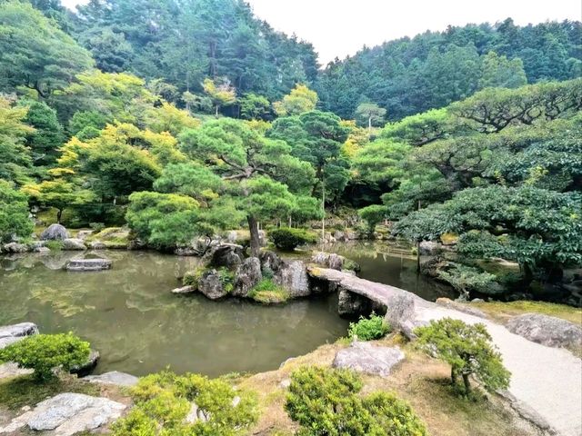Tranquil Beauty at Ginkaku-ji: Kyoto’s Silver Gem