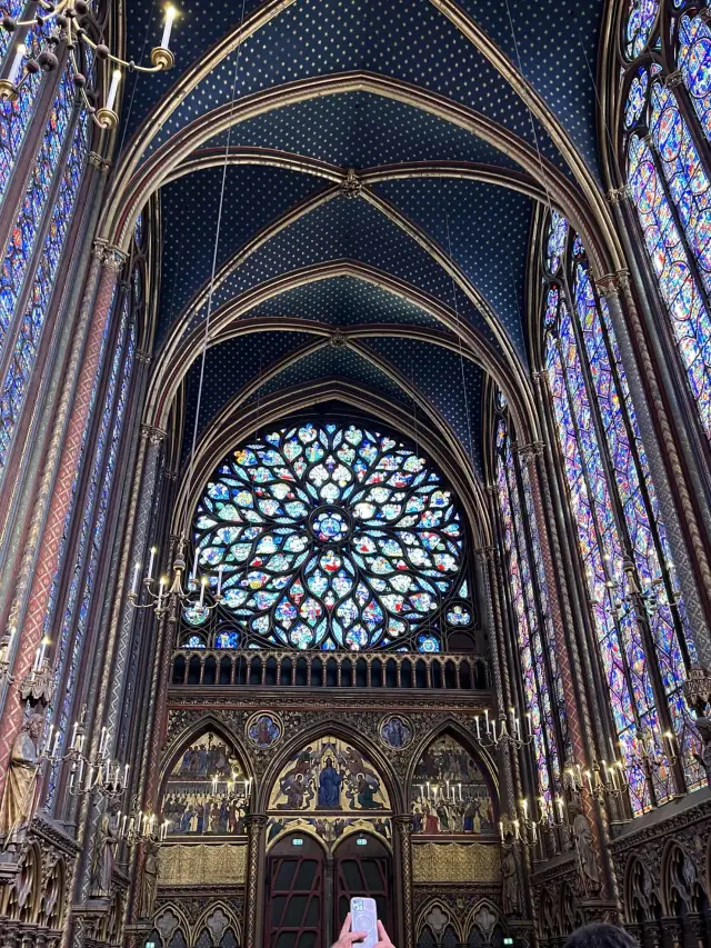 Cathedral of Light – Sainte-Chapelle