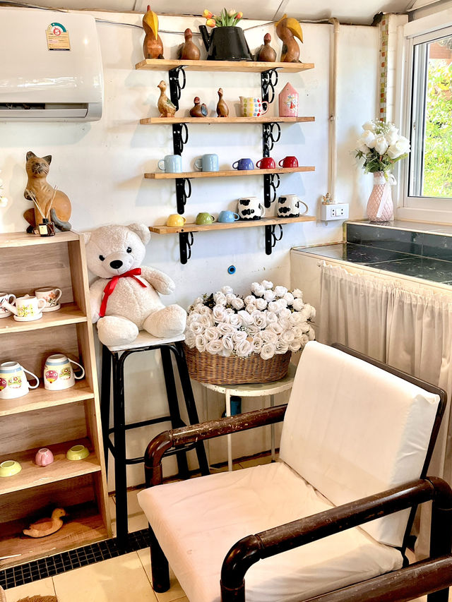 Sunday cafe