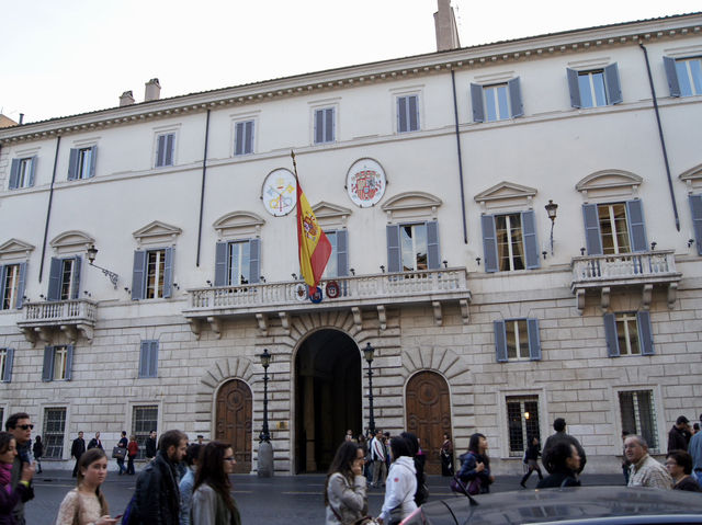 ⛲ Timeless Elegance at the Spanish Steps