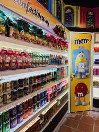Chocolates, Murals & Heritage Streets