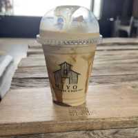 MiYo Cafe — คาเฟ่ไม้เล็ก 