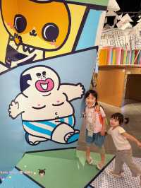 #互動展覽  👧🏻小朋友瞬間變成迷小小人，一齊進入香港漫畫場景！