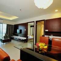 Urban Calm and Graceful Comfort