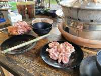 หมูกระทะฟิน ๆ บรรยากาศดี ๆ “ร้านตากล้อง”