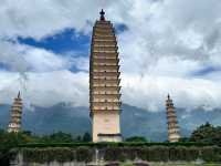 🏯☀️ Exploring the Majestic Three Pagodas of Dali (崇圣三塔)