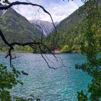 Mirror Lake in Sichuan, Like Walking Into a Postcard