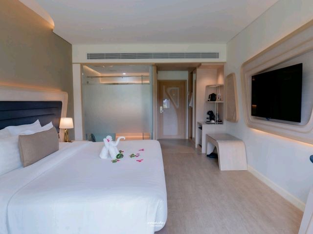 Amora Beach Resort Phuket