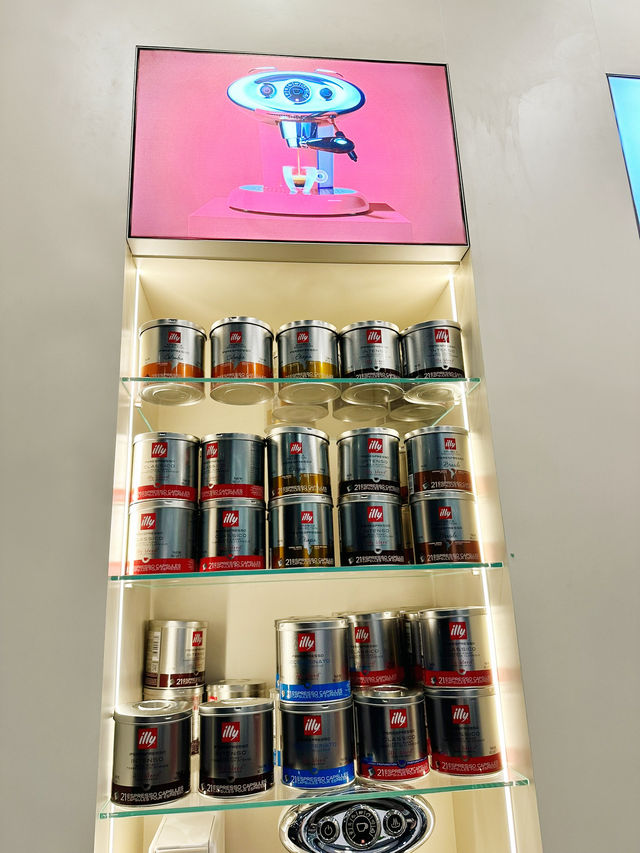 イタリアの風を感じる、illy Caffèで旅のリセットを