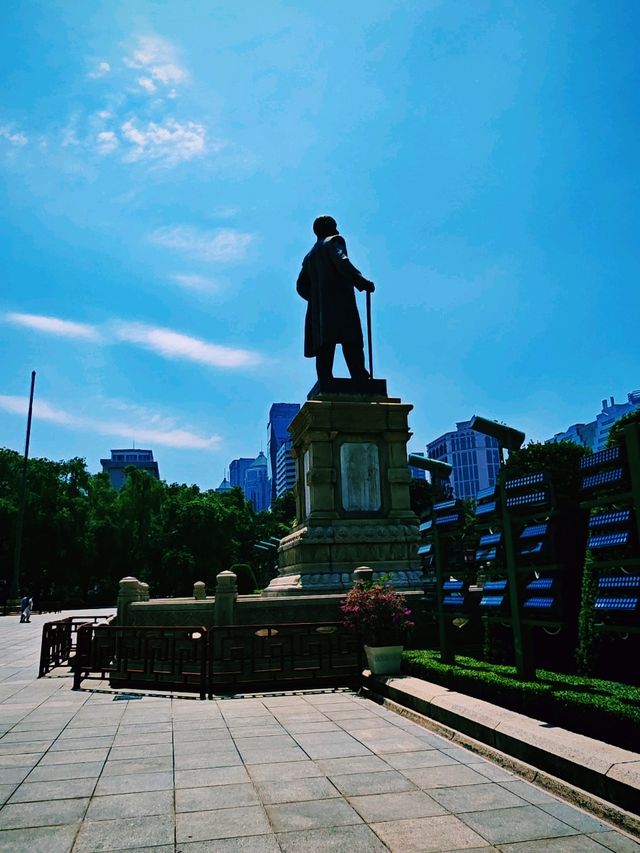 A Monument to Modern China – Sun Yat-sen Memorial Hall, Guangzhou