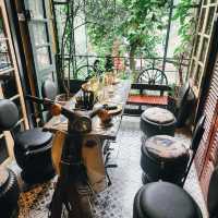 คาเฟ่ลึกลับในฮานอย Hidden Gem Cafe Hanoi
