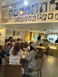 尖沙咀新式亮麗的打卡西式Cafe 