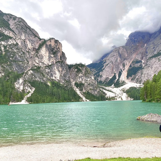 Lago di Braies – The Jewel of the Dolomites