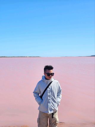 Day 4: Chasing Pink Lakes and Coastal Vibes in North Perth 🚗✨