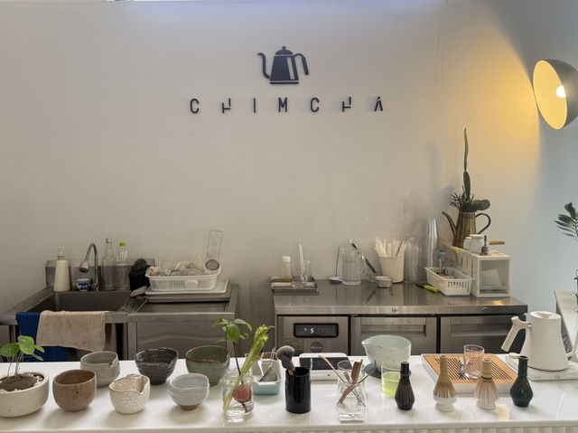 แวะชิมชา ที่ CHIM CAFE ติดริมถนนสุขุมวิท แวะชิมชา ที่ CHIM CAFE ติดริมถนนสุขุมวิท