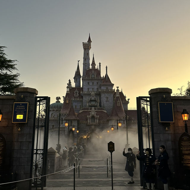 ไปโตเกียวทั้งที ห้ามพลาด Tokyo Disneyland 🇯🇵 ไปโตเกียวทั้งที ห้ามพลาด Tokyo Disneyland 🇯🇵