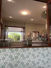 ร้านป้าขาว ขนมจีนเมืองคอน
