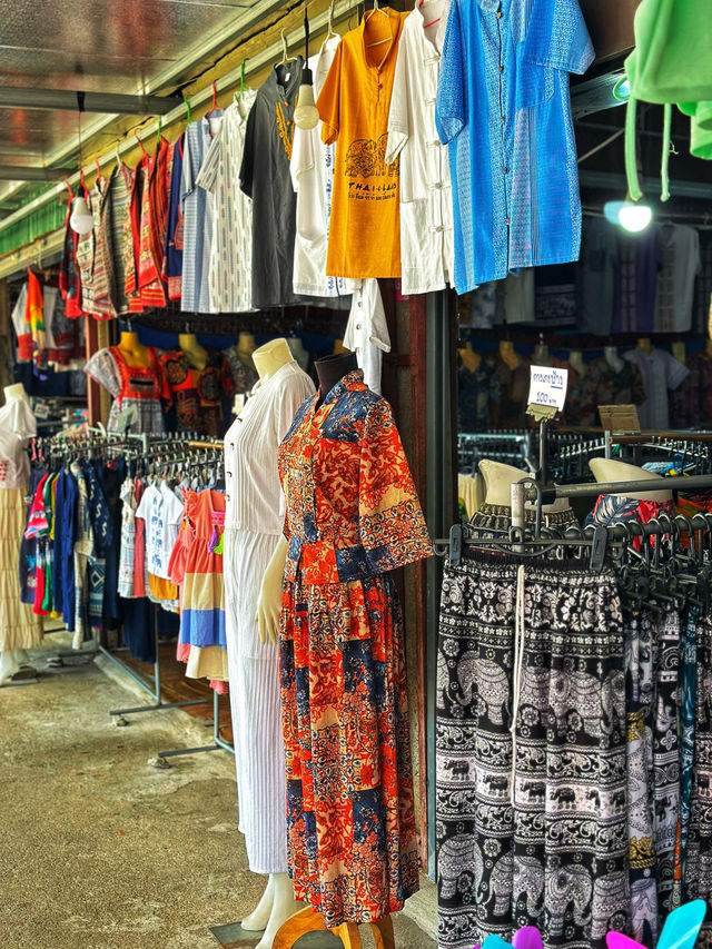 ตลาดของฝากในตำนาน...ลำปาง ตลาดทุ่งเกวียน