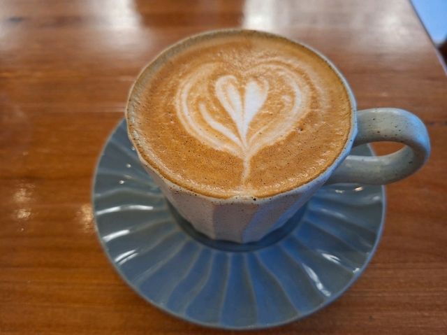 ✨️高人氣蟲二咖啡店💞享受下午茶時光☕️飲咖啡睇書文青生活💯 ✨️高人氣蟲二咖啡店💞享受下午茶時光☕️飲咖啡睇書文青生活💯