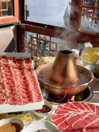 🥩 The Best Hotpot Meal I Had in Shichahai, Beijing!
