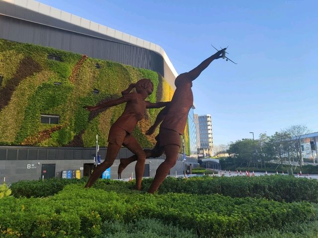 現代建築遇上海岸風光😎