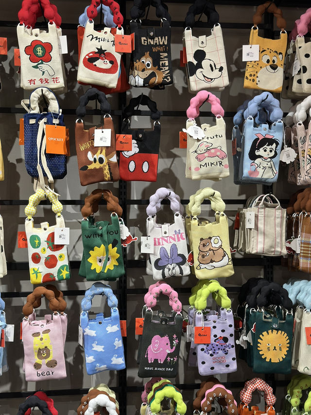 Ultimate Gift-Hunting Spot in Petaling Jaya 🎁✨ Ultimate Gift-Hunting Spot in Petaling Jaya 🎁✨