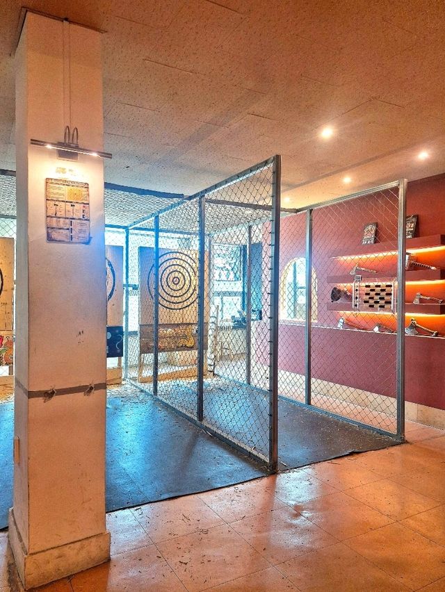 ๋์ง๋ ์๊ฐ ์คํธ๋ ์ค๊ฐ ์ฆ๋ฐํ๋ ๊ณณ, ์ฌ๊ธฐ ์ง์ง ์ฐ์ด๋ค๐ช ๋์ง๋ ์๊ฐ ์คํธ๋ ์ค๊ฐ ์ฆ๋ฐํ๋ ๊ณณ, ์ฌ๊ธฐ ์ง์ง ์ฐ์ด๋ค๐ช