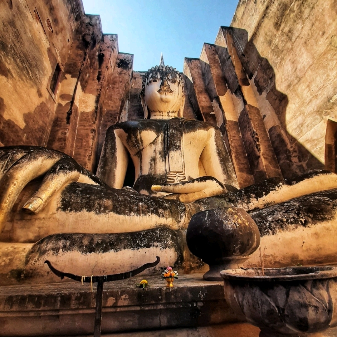 ขอพรพระอจนะที่วัดศรีชุม