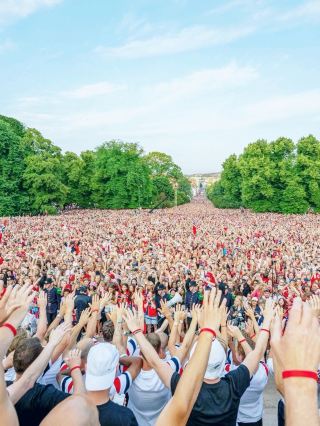 #footballfanculture  

Gardermoen 快速指南：