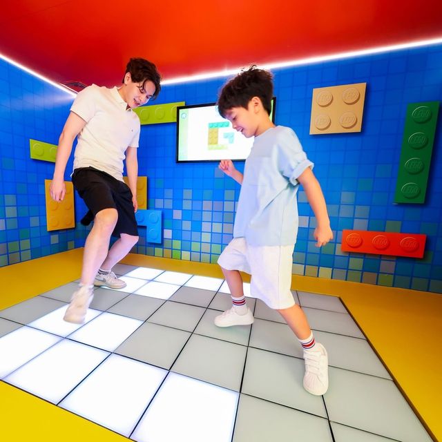 沙田新城市廣場與 LEGO 香港正聯合舉辦暑期大型主題企劃 「開啟玩樂模式」(Turn Play Mode On)。