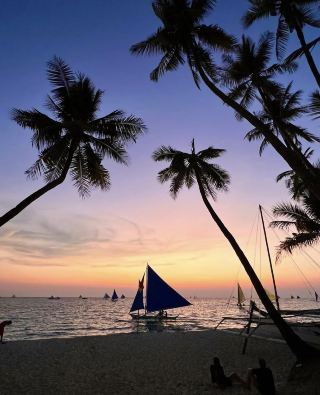 Golden Hour Healing: Why Boracay Sunsets hit Different 🌅✨